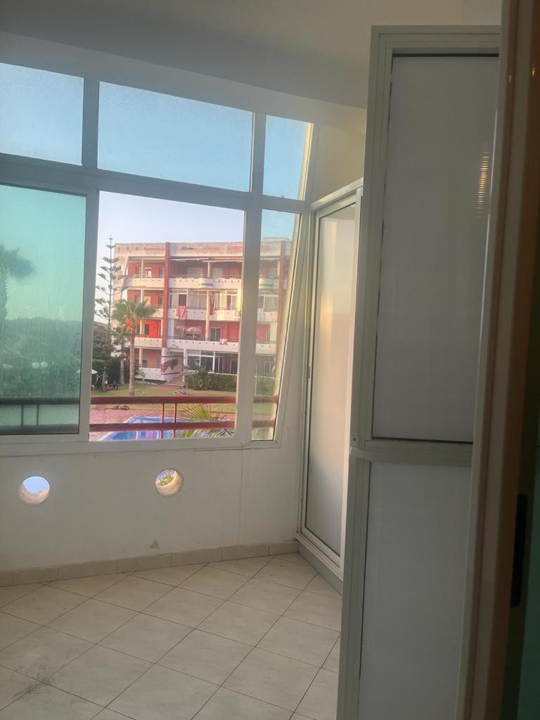 Appartement Avec Piscine Proche De La Plage Mohammedia Exterior foto